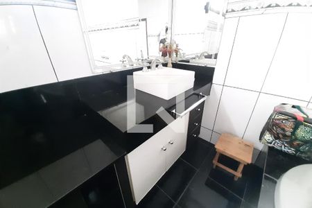 Casa à venda com 350m², 7 quartos e 10 vagasBanheiro da Suíte 2