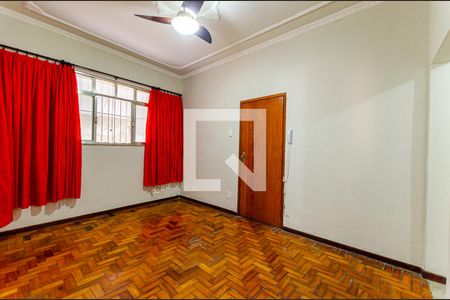 Sala de apartamento para alugar com 2 quartos, 75m² em Santa Rosa, Niterói