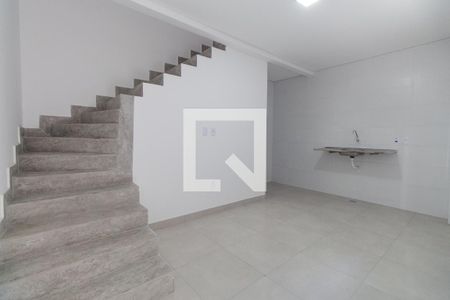 Casa para alugar com 37m², 1 quarto e sem vaga Casa para alugar com 37m², 1 quarto e sem vagaSala/Cozinha