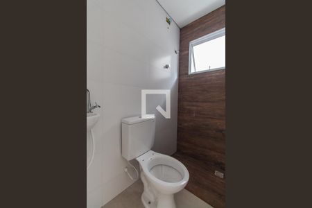 Casa para alugar com 37m², 1 quarto e sem vaga Casa para alugar com 37m², 1 quarto e sem vagaBanheiro