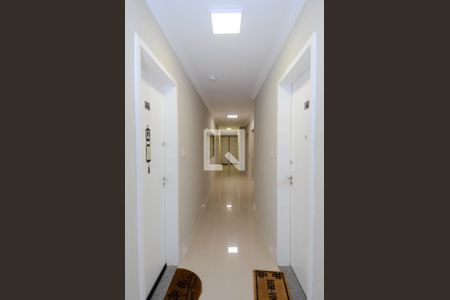 Apartamento para alugar com 83m², 2 quartos e 2 vagasCorredor