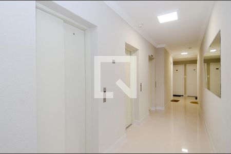 Apartamento para alugar com 83m², 2 quartos e 2 vagasCorredor