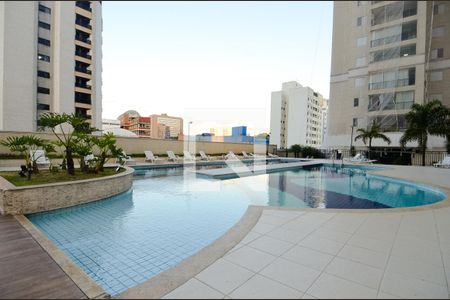 Apartamento para alugar com 83m², 2 quartos e 2 vagasÁrea comum - Piscina