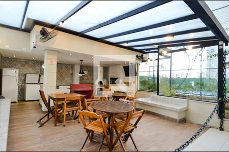 Apartamento para alugar com 83m², 2 quartos e 2 vagasÁrea comum - Churrasqueira