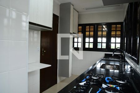 Casa para alugar com 110m², 3 quartos e sem vagaCozinha