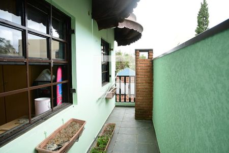 Casa para alugar com 115m², 3 quartos e 1 vaga Casa para alugar com 115m², 3 quartos e 1 vagaCorredor