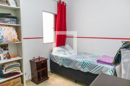 Casa à venda com 186m², 3 quartos e 2 vagas Casa à venda com 186m², 3 quartos e 2 vagasQuarto 2