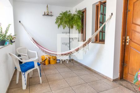 Casa à venda com 186m², 3 quartos e 2 vagas Casa à venda com 186m², 3 quartos e 2 vagasVaranda da sala
