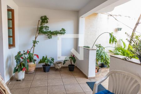 Casa à venda com 186m², 3 quartos e 2 vagas Casa à venda com 186m², 3 quartos e 2 vagasVaranda da sala