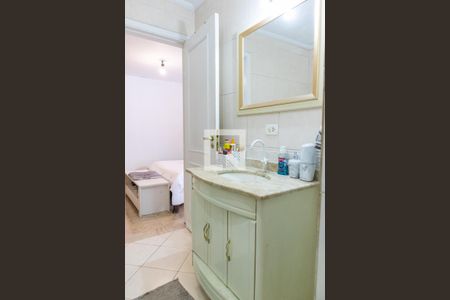 Casa à venda com 186m², 3 quartos e 2 vagas Casa à venda com 186m², 3 quartos e 2 vagasBanheiro da suíte