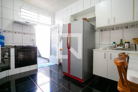 Casa à venda com 150m², 4 quartos e 2 vagas Casa à venda com 150m², 4 quartos e 2 vagasCozinha