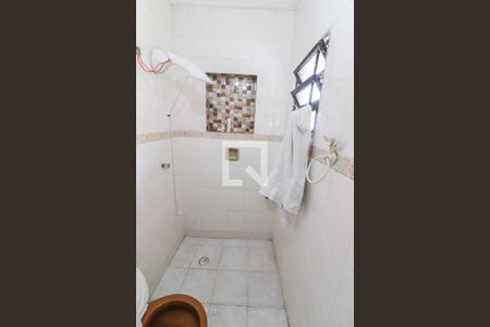 Casa à venda com 230m², 5 quartos e 5 vagas Casa à venda com 230m², 5 quartos e 5 vagasQuarto 5