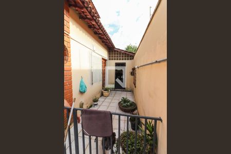 Casa à venda com 230m², 5 quartos e 5 vagas Casa à venda com 230m², 5 quartos e 5 vagasLavanderia / Area Gourmet