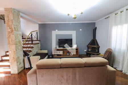 Sala de casa à venda com 5 quartos, 230m² em Jardim Ester, São Paulo