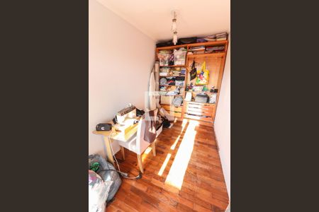 Casa à venda com 230m², 5 quartos e 5 vagas Casa à venda com 230m², 5 quartos e 5 vagasQuarto 2