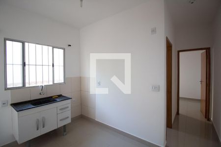 Sala/Cozinha de apartamento para alugar com 2 quartos, 40m² em Jardim Eliane, São Paulo