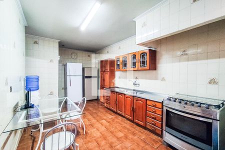Casa à venda com 545m², 6 quartos e 6 vagasCozinha