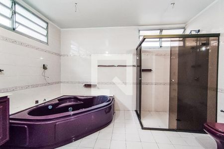 Casa à venda com 545m², 6 quartos e 6 vagasBanheiro Suíte Master