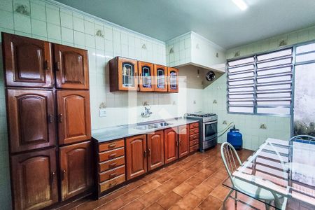 Casa à venda com 545m², 6 quartos e 6 vagasCozinha
