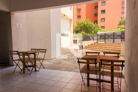 Studio à venda com 44m², 1 quarto e 1 vaga Studio à venda com 44m², 1 quarto e 1 vagaÁrea comum - Salão de festas