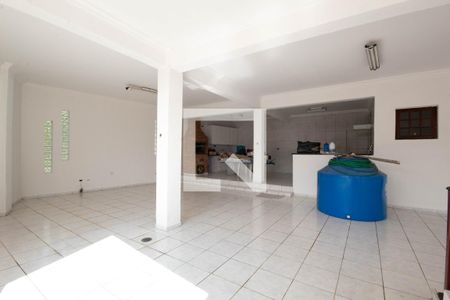Casa para alugar com 180m², 3 quartos e 1 vaga Casa para alugar com 180m², 3 quartos e 1 vagaÁrea de Festas