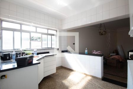 Casa para alugar com 180m², 3 quartos e 1 vaga Casa para alugar com 180m², 3 quartos e 1 vagaCozinha