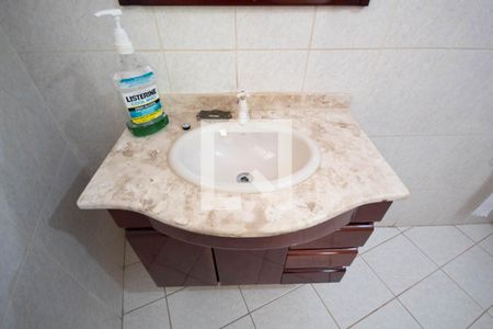 Casa para alugar com 180m², 3 quartos e 1 vaga Casa para alugar com 180m², 3 quartos e 1 vagaBanheiro da Suíte