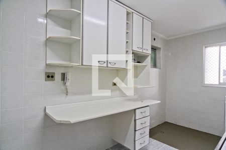 Apartamento para alugar com 65m², 2 quartos e 2 vagasCozinha