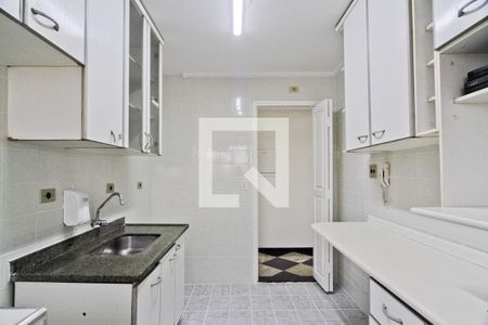 Apartamento para alugar com 65m², 2 quartos e 2 vagasCozinha