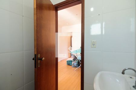 Casa à venda com 212m², 3 quartos e 3 vagasBanheiro Suíte 3