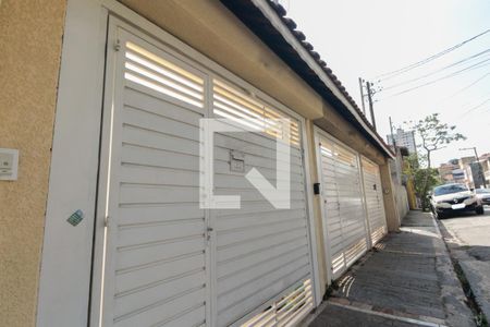 Casa à venda com 212m², 3 quartos e 3 vagasFachada 