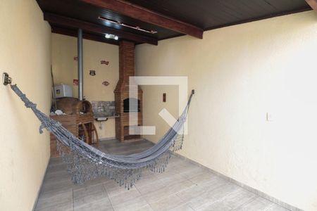 Casa à venda com 212m², 3 quartos e 3 vagasChurrasqueira 