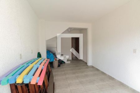Casa à venda com 212m², 3 quartos e 3 vagasSalão de festas 