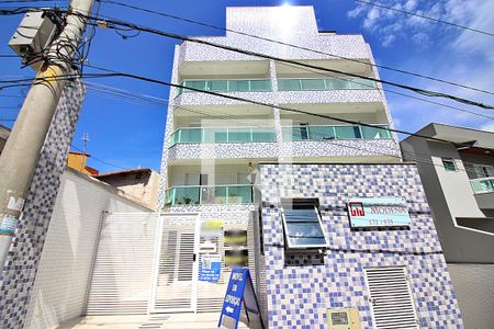Apartamento à venda com 65m², 2 quartos e 1 vagaFachada
