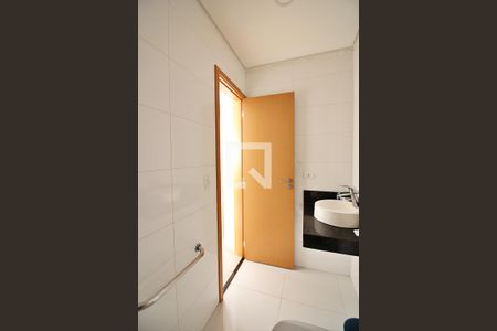 Apartamento à venda com 65m², 2 quartos e 1 vagaBanheiro Social