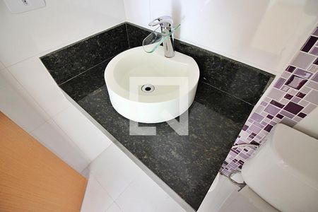 Apartamento à venda com 65m², 2 quartos e 1 vagaBanheiro do Quarto 1 - Suíte