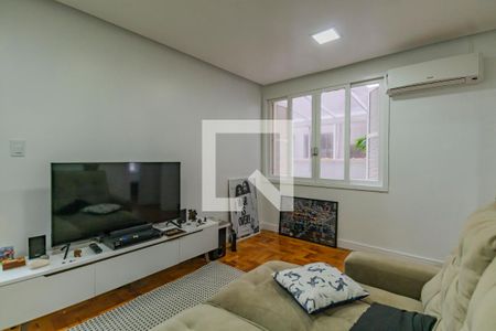 Sala  de apartamento à venda com 2 quartos, 71m² em Auxiliadora, Porto Alegre