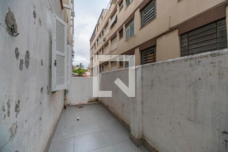 Varanda do quarto  de apartamento à venda com 2 quartos, 71m² em Auxiliadora, Porto Alegre