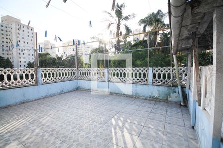 Casa à venda com 2000m², 41 quartos e 11 vagasQuintal