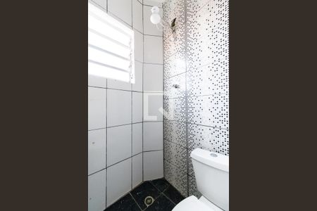 Casa para alugar com 35m², 1 quarto e sem vaga Casa para alugar com 35m², 1 quarto e sem vagaBanheiro