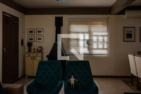 Sala de Estar de casa à venda com 3 quartos, 300m² em Estância Velha, Canoas