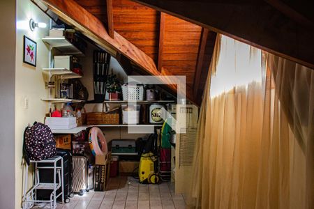 Casa à venda com 300m², 3 quartos e 2 vagasSala de TV