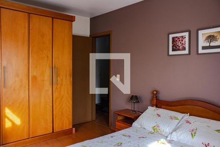 Casa à venda com 300m², 3 quartos e 2 vagasQuarto 3