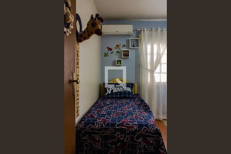 Casa à venda com 300m², 3 quartos e 2 vagasQuarto 2 - Suíte
