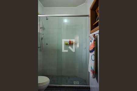 Casa à venda com 300m², 3 quartos e 2 vagasBanheiro da Suíte 2