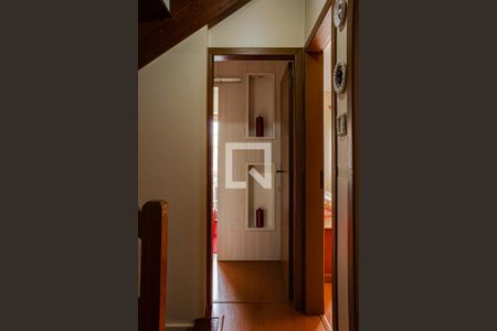 Casa à venda com 300m², 3 quartos e 2 vagasBanheiro Corredor