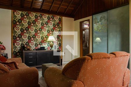 Casa à venda com 300m², 3 quartos e 2 vagasSala de TV