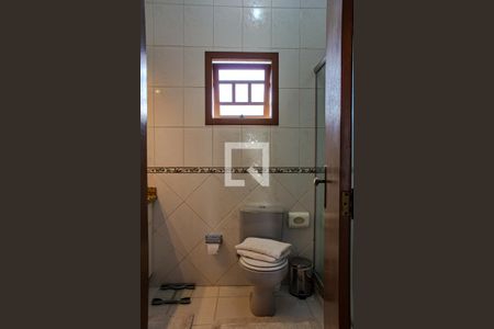 Casa à venda com 300m², 3 quartos e 2 vagasBanheiro da Suíte 1
