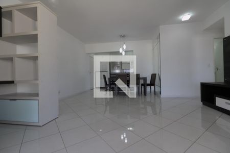Sala de apartamento para alugar com 2 quartos, 94m² em Vila Romana, São Paulo