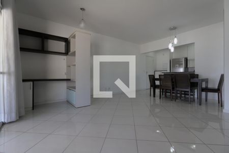 Sala de apartamento para alugar com 2 quartos, 94m² em Vila Romana, São Paulo